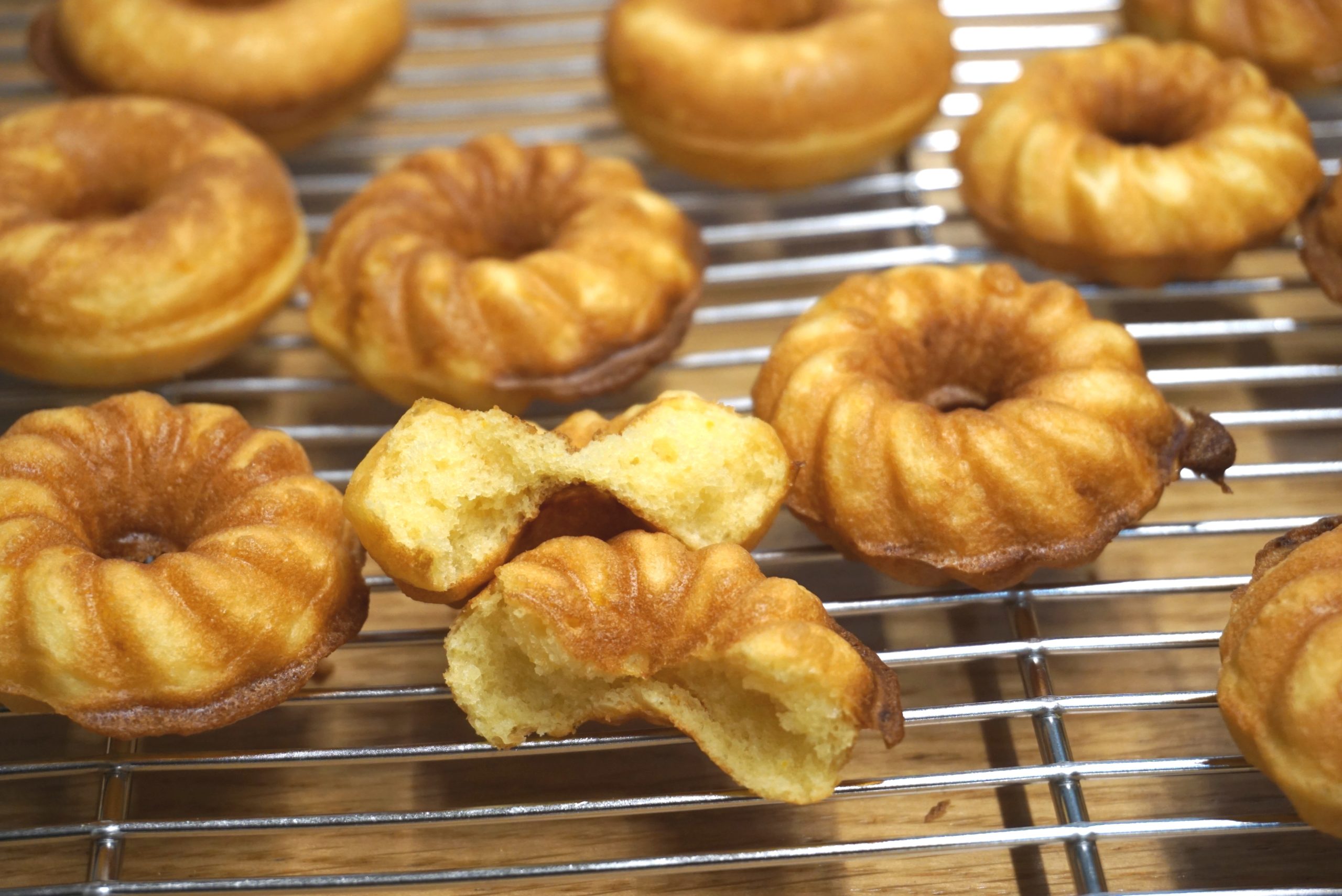焼きにんじんドーナツのレシピ ビタントニオのワッフルメーカー使用 カメノメイド